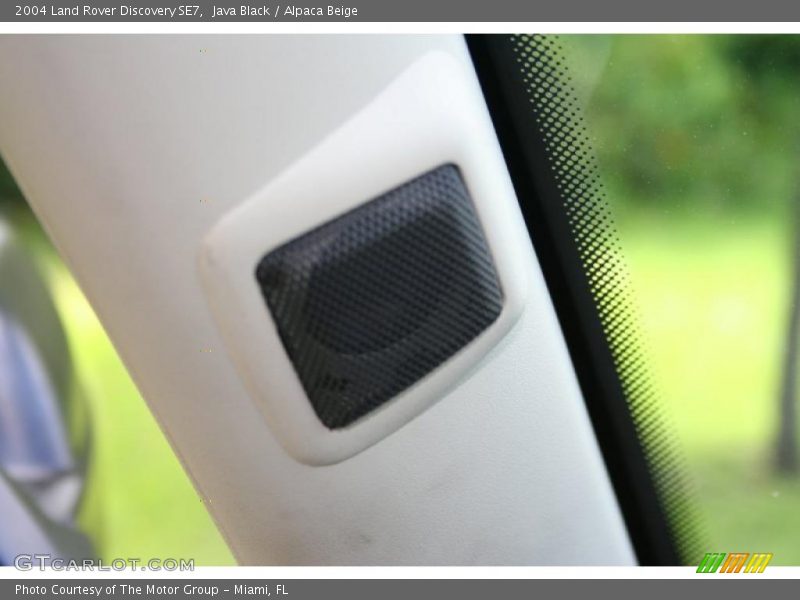 Java Black / Alpaca Beige 2004 Land Rover Discovery SE7