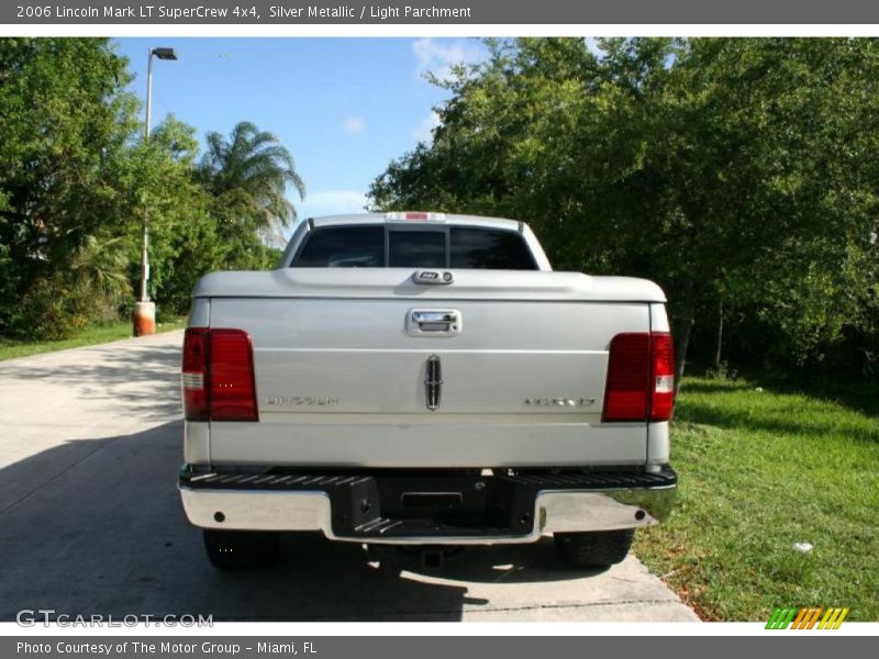 Silver Metallic / Light Parchment 2006 Lincoln Mark LT SuperCrew 4x4