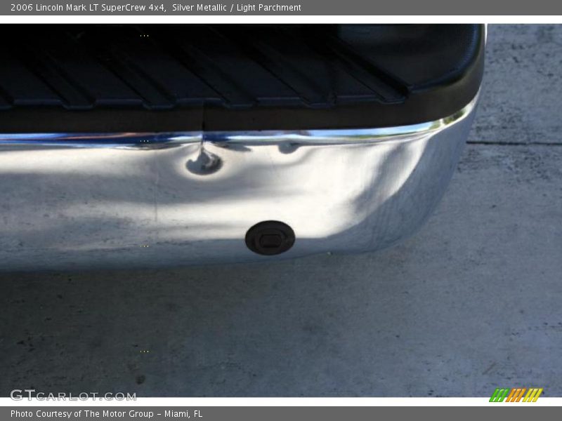 Silver Metallic / Light Parchment 2006 Lincoln Mark LT SuperCrew 4x4