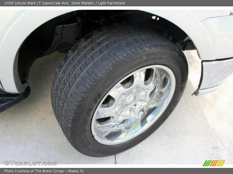 Silver Metallic / Light Parchment 2006 Lincoln Mark LT SuperCrew 4x4