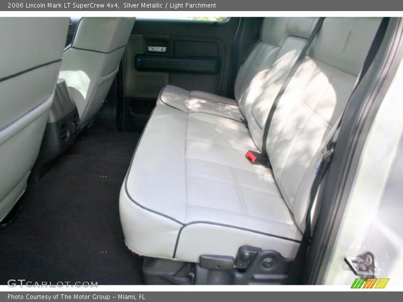 Silver Metallic / Light Parchment 2006 Lincoln Mark LT SuperCrew 4x4