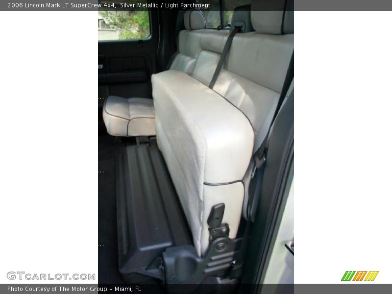 Silver Metallic / Light Parchment 2006 Lincoln Mark LT SuperCrew 4x4