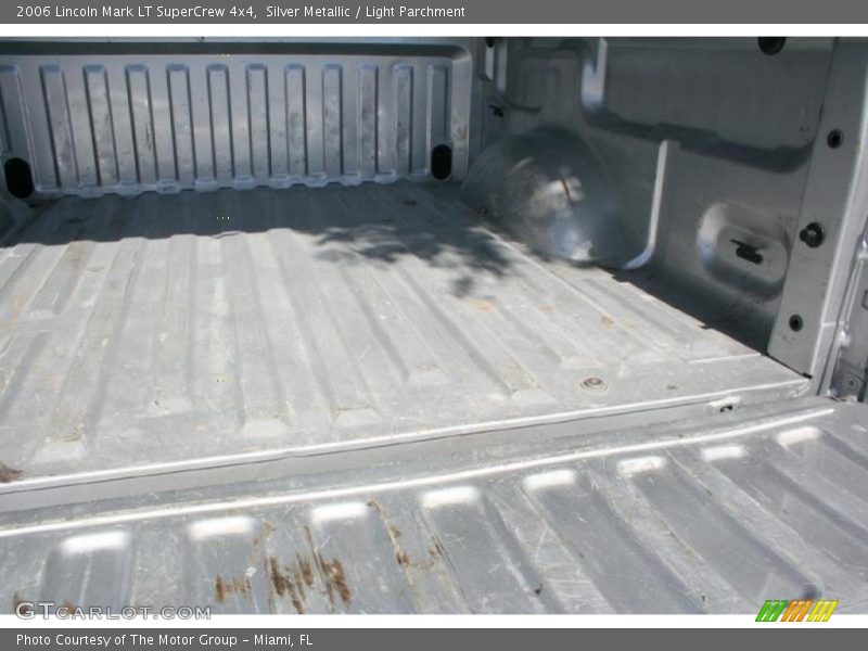 Silver Metallic / Light Parchment 2006 Lincoln Mark LT SuperCrew 4x4