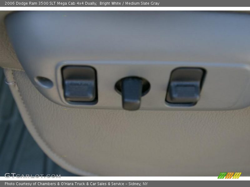Bright White / Medium Slate Gray 2006 Dodge Ram 3500 SLT Mega Cab 4x4 Dually