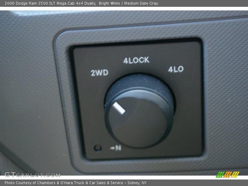 Bright White / Medium Slate Gray 2006 Dodge Ram 3500 SLT Mega Cab 4x4 Dually
