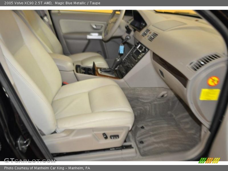 Magic Blue Metallic / Taupe 2005 Volvo XC90 2.5T AWD