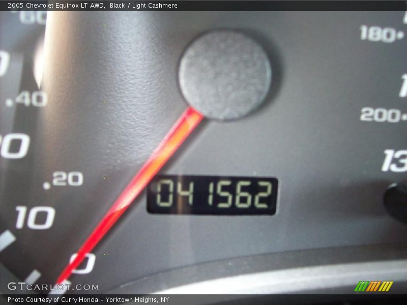 Black / Light Cashmere 2005 Chevrolet Equinox LT AWD