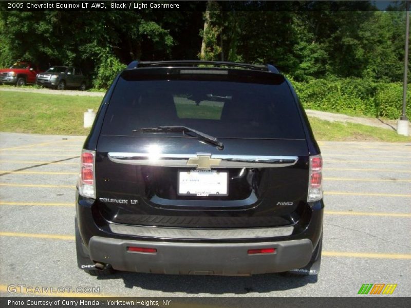 Black / Light Cashmere 2005 Chevrolet Equinox LT AWD