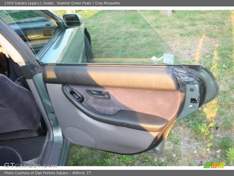 Seamist Green Pearl / Gray Moquette 2004 Subaru Legacy L Sedan