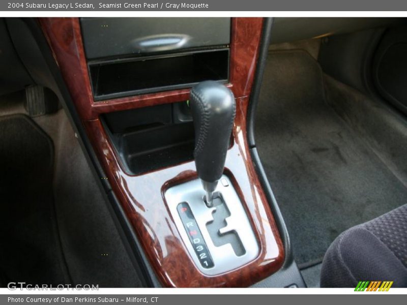 Seamist Green Pearl / Gray Moquette 2004 Subaru Legacy L Sedan