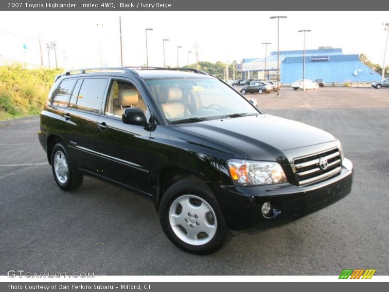 Black / Ivory Beige 2007 Toyota Highlander Limited 4WD