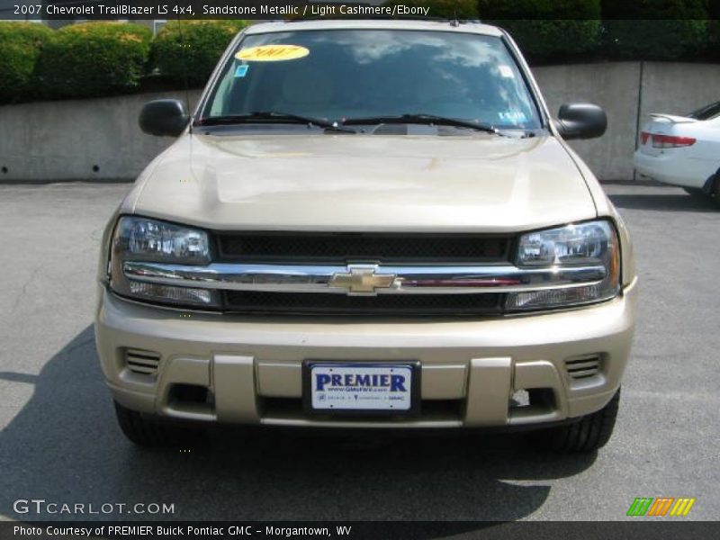 Sandstone Metallic / Light Cashmere/Ebony 2007 Chevrolet TrailBlazer LS 4x4
