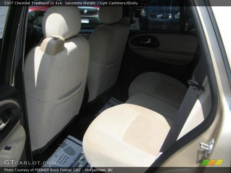 Sandstone Metallic / Light Cashmere/Ebony 2007 Chevrolet TrailBlazer LS 4x4