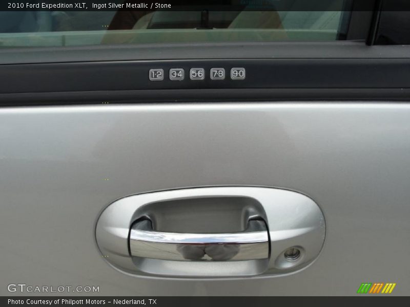 Ingot Silver Metallic / Stone 2010 Ford Expedition XLT