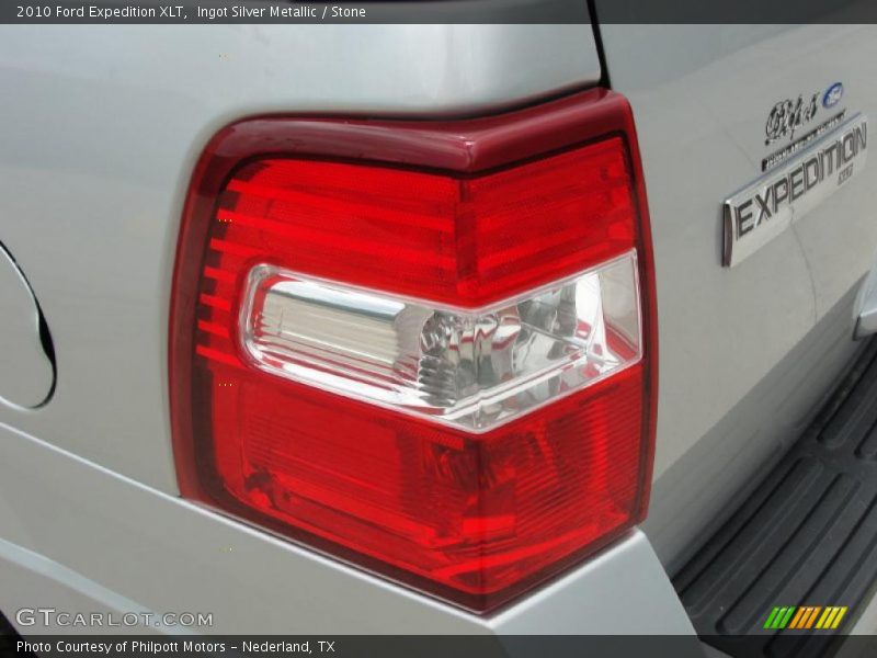 Ingot Silver Metallic / Stone 2010 Ford Expedition XLT