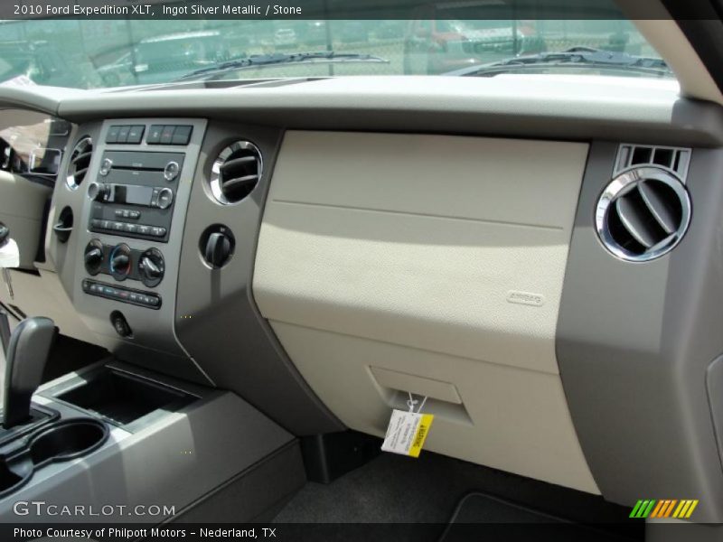 Ingot Silver Metallic / Stone 2010 Ford Expedition XLT