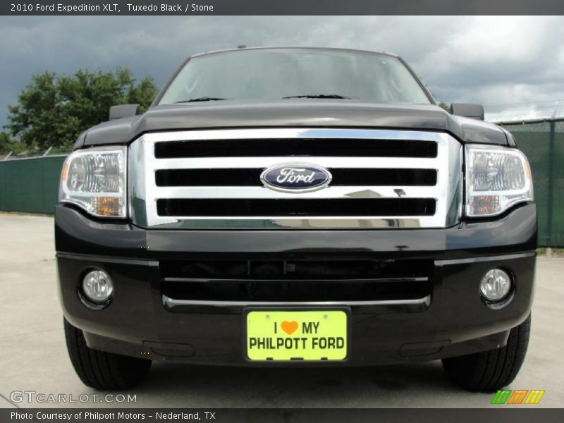 Tuxedo Black / Stone 2010 Ford Expedition XLT