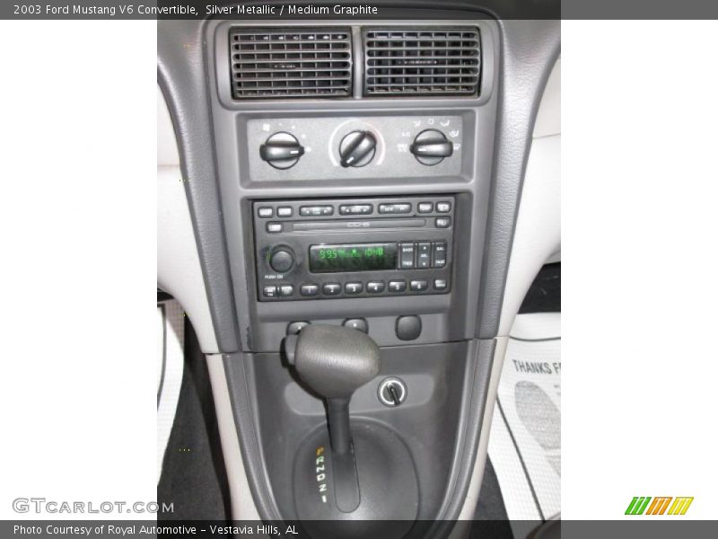 Silver Metallic / Medium Graphite 2003 Ford Mustang V6 Convertible