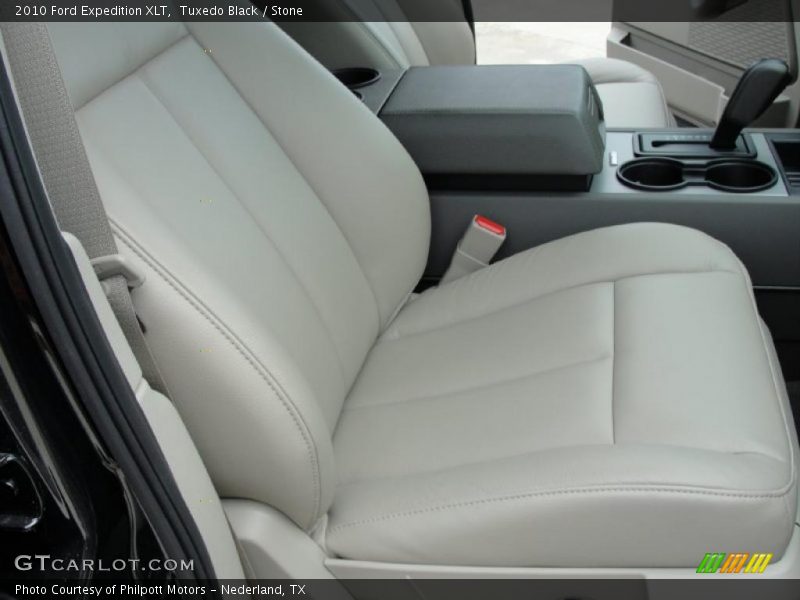 Tuxedo Black / Stone 2010 Ford Expedition XLT