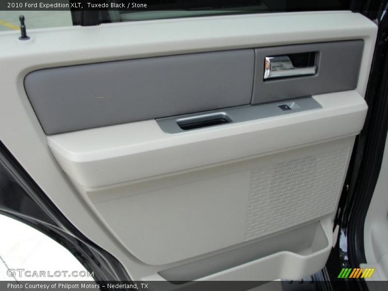 Tuxedo Black / Stone 2010 Ford Expedition XLT