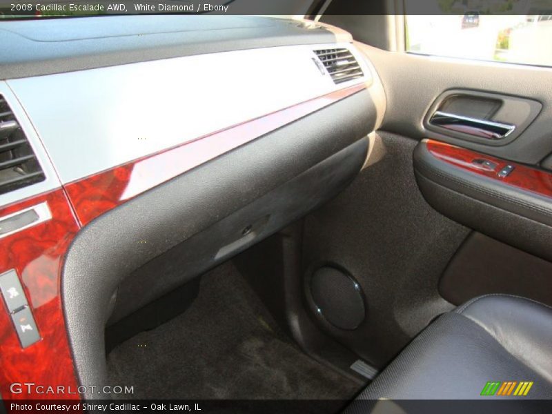 White Diamond / Ebony 2008 Cadillac Escalade AWD