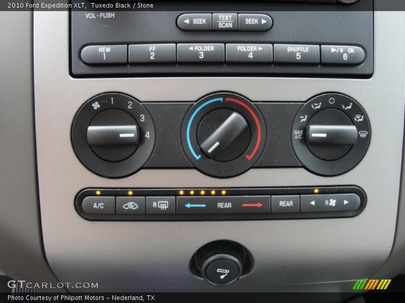 Tuxedo Black / Stone 2010 Ford Expedition XLT
