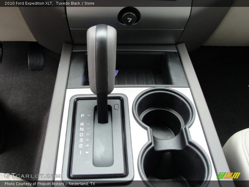 Tuxedo Black / Stone 2010 Ford Expedition XLT