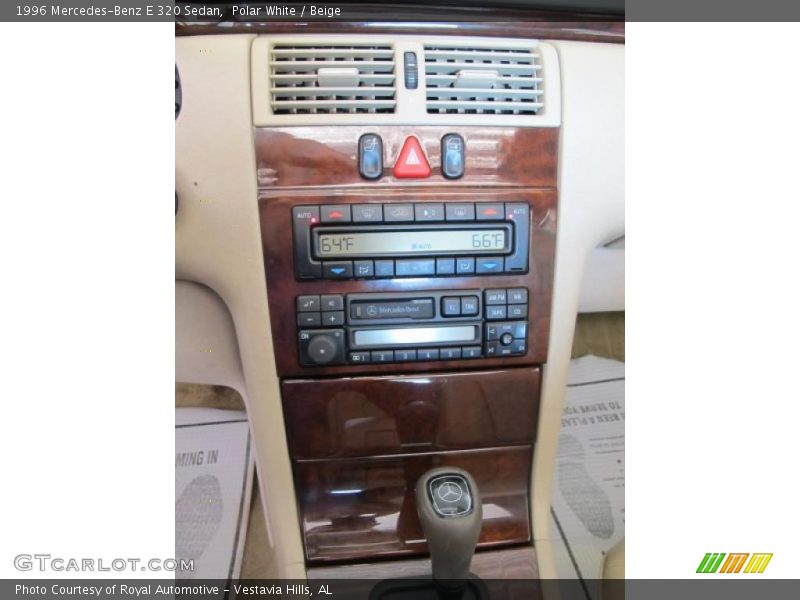 Polar White / Beige 1996 Mercedes-Benz E 320 Sedan