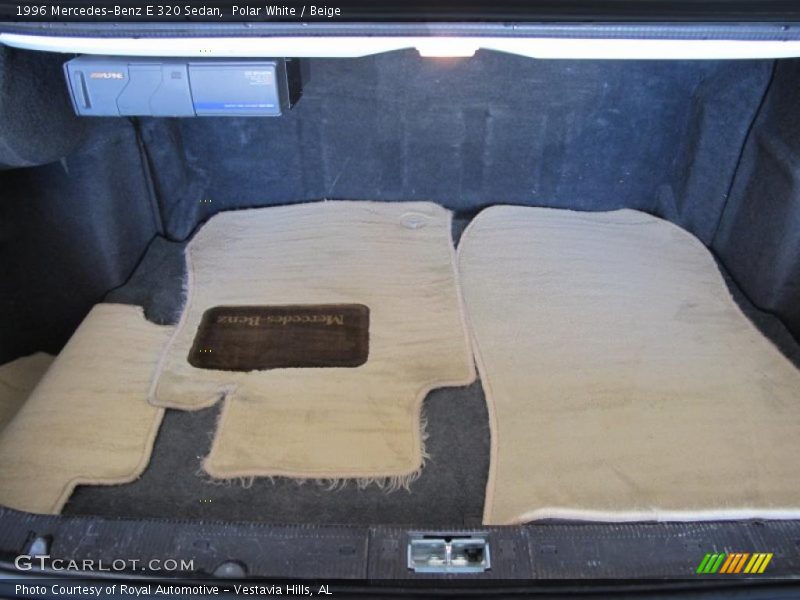 Polar White / Beige 1996 Mercedes-Benz E 320 Sedan