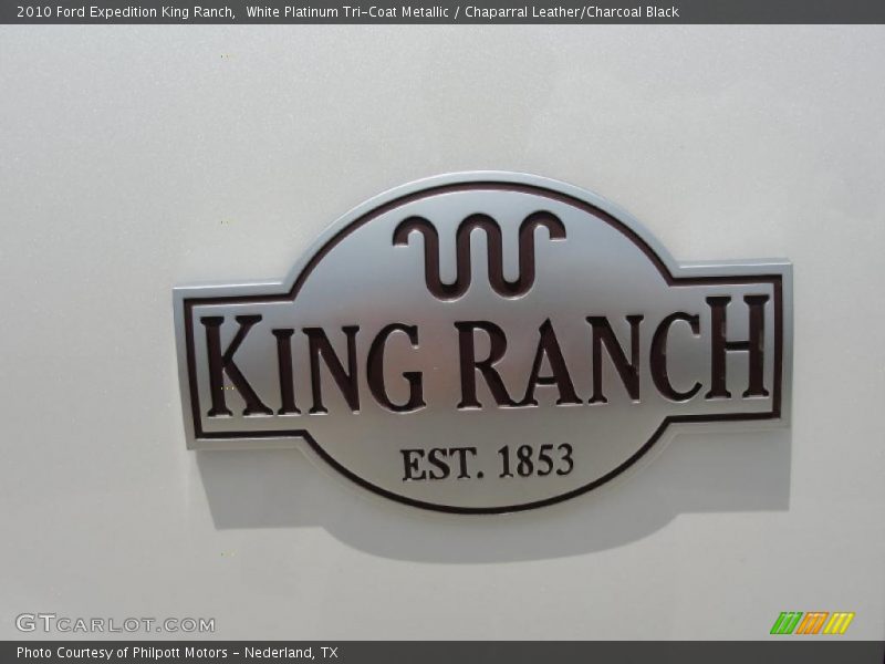 White Platinum Tri-Coat Metallic / Chaparral Leather/Charcoal Black 2010 Ford Expedition King Ranch