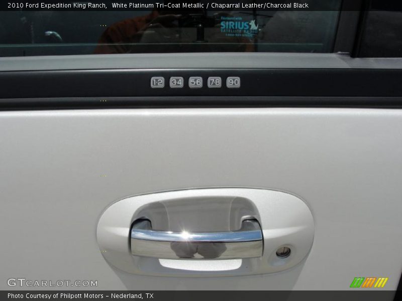 White Platinum Tri-Coat Metallic / Chaparral Leather/Charcoal Black 2010 Ford Expedition King Ranch