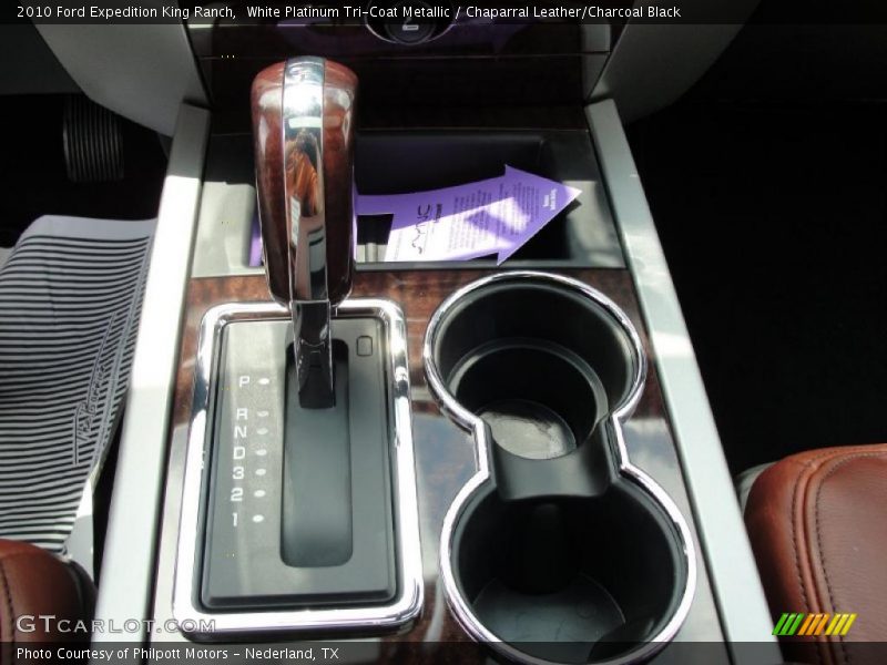 White Platinum Tri-Coat Metallic / Chaparral Leather/Charcoal Black 2010 Ford Expedition King Ranch