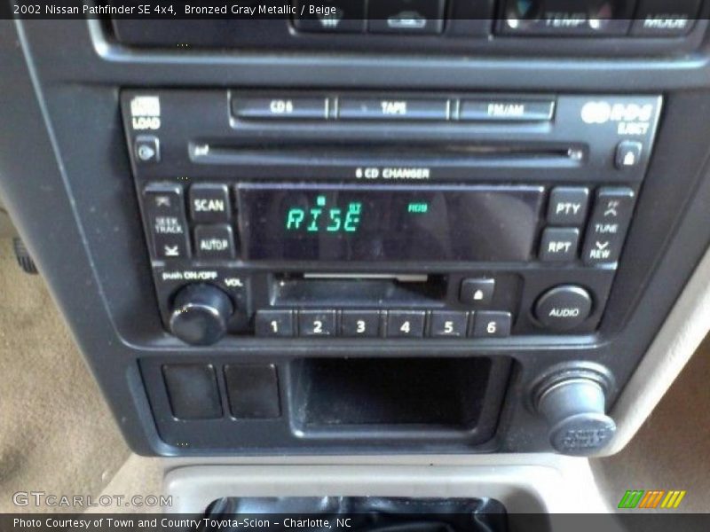 Bronzed Gray Metallic / Beige 2002 Nissan Pathfinder SE 4x4