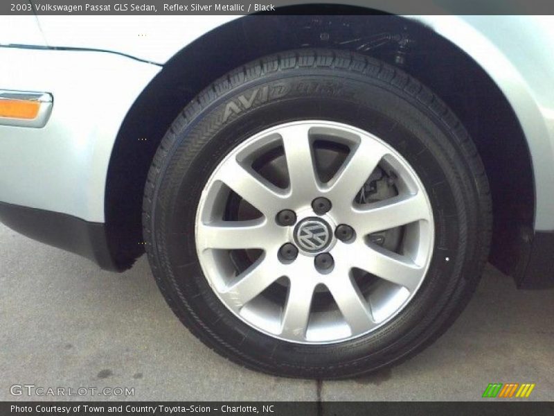 Reflex Silver Metallic / Black 2003 Volkswagen Passat GLS Sedan