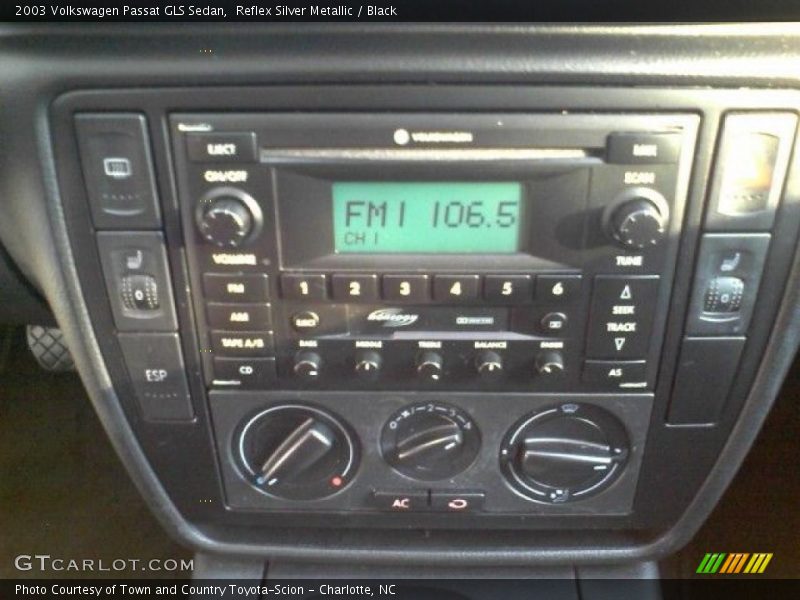 Reflex Silver Metallic / Black 2003 Volkswagen Passat GLS Sedan
