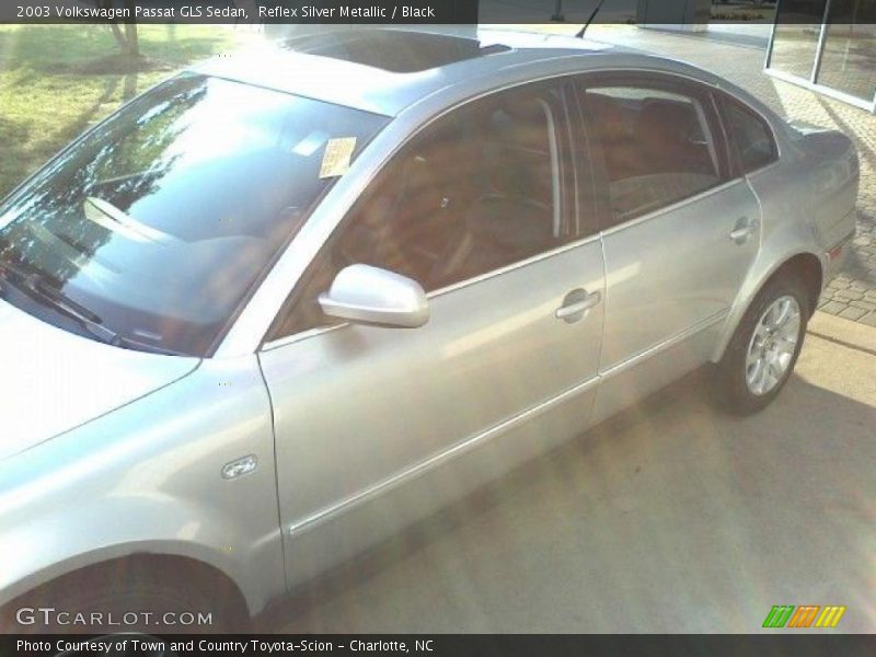 Reflex Silver Metallic / Black 2003 Volkswagen Passat GLS Sedan