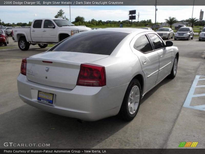 Bright Silver Metallic / Dark Slate Gray/Light Graystone 2006 Dodge Charger SE
