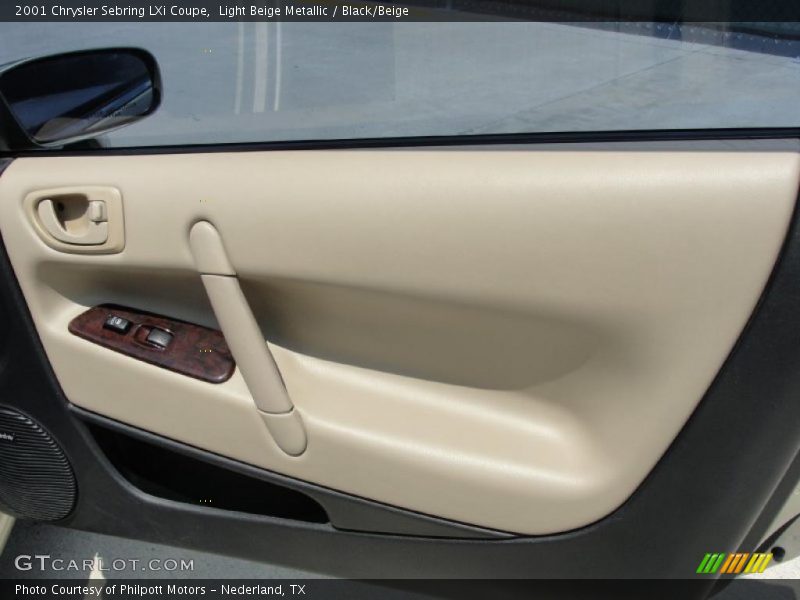 Light Beige Metallic / Black/Beige 2001 Chrysler Sebring LXi Coupe