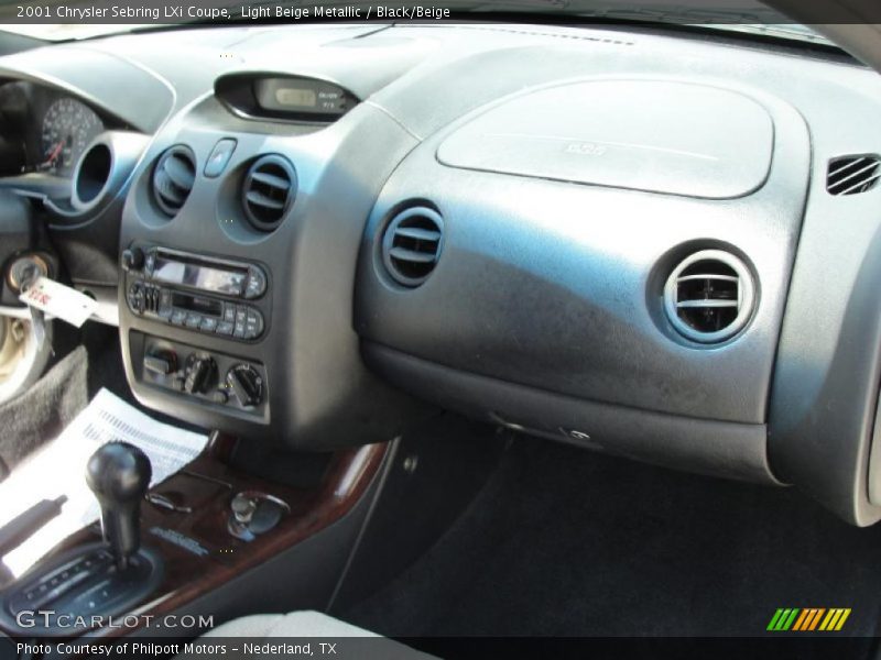 Light Beige Metallic / Black/Beige 2001 Chrysler Sebring LXi Coupe