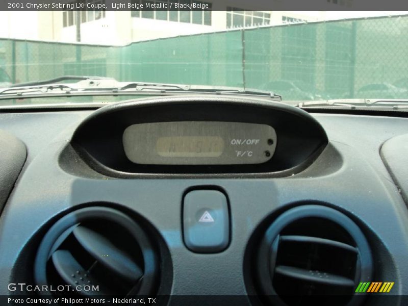 Light Beige Metallic / Black/Beige 2001 Chrysler Sebring LXi Coupe