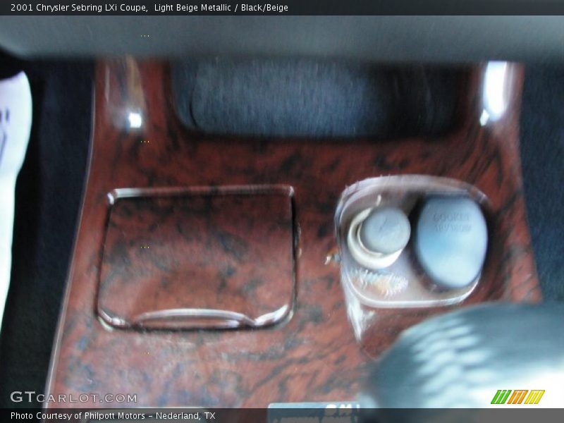 Light Beige Metallic / Black/Beige 2001 Chrysler Sebring LXi Coupe