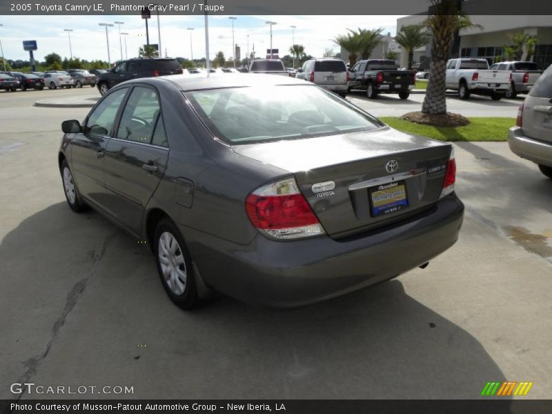 Phantom Gray Pearl / Taupe 2005 Toyota Camry LE