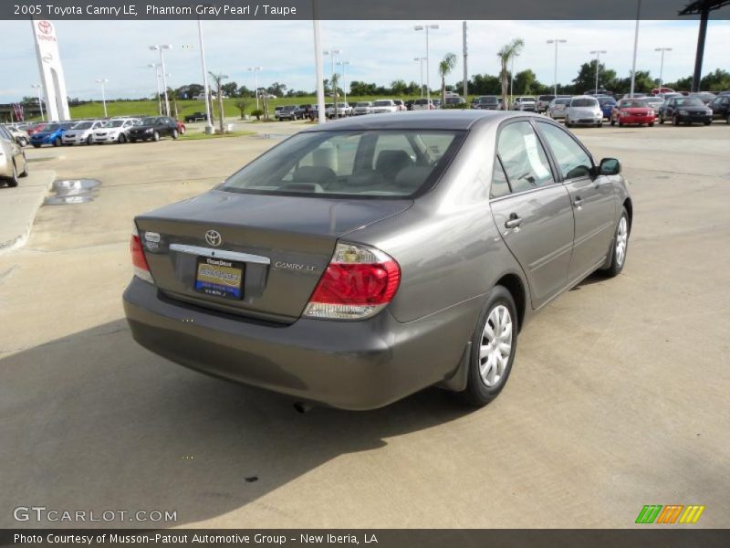 Phantom Gray Pearl / Taupe 2005 Toyota Camry LE