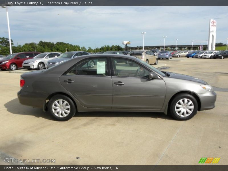 Phantom Gray Pearl / Taupe 2005 Toyota Camry LE