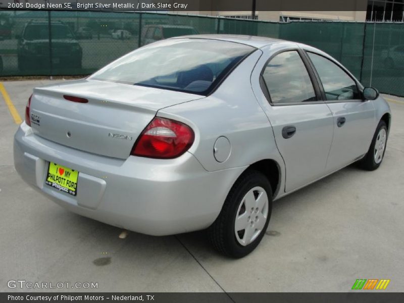 Bright Silver Metallic / Dark Slate Gray 2005 Dodge Neon SE