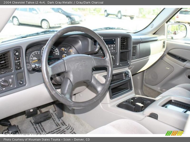 Dark Gray Metallic / Gray/Dark Charcoal 2004 Chevrolet Tahoe LS 4x4