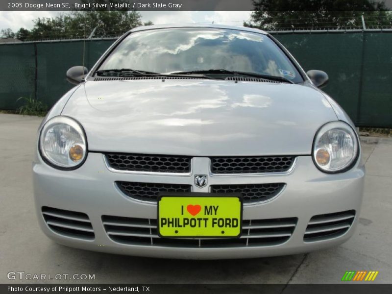 Bright Silver Metallic / Dark Slate Gray 2005 Dodge Neon SE