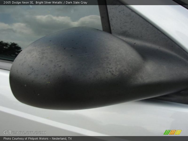 Bright Silver Metallic / Dark Slate Gray 2005 Dodge Neon SE