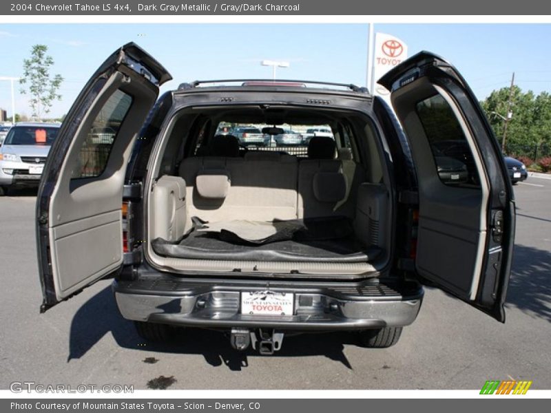 Dark Gray Metallic / Gray/Dark Charcoal 2004 Chevrolet Tahoe LS 4x4