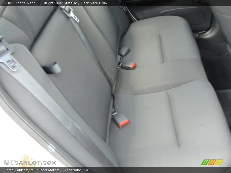 Bright Silver Metallic / Dark Slate Gray 2005 Dodge Neon SE